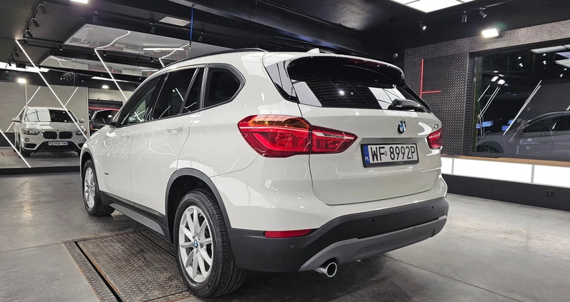 BMW X1 cena 83500 przebieg: 110000, rok produkcji 2017 z Warszawa małe 79